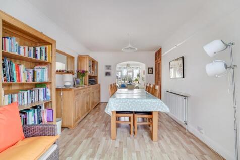 ASHURST ROAD,  (14of32) -10_.jpg