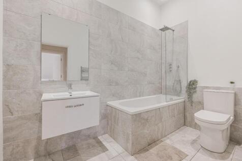 EAGLE HOUSE, FLAT (4).jpg