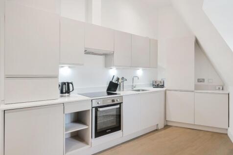 EAGLE HOUSE, FLAT (9).jpg