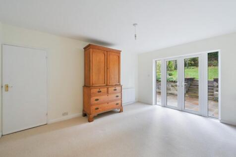 DOWNS WAY CLOSE (14).jpg