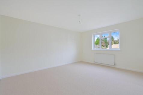 DOWNS WAY CLOSE (7).jpg