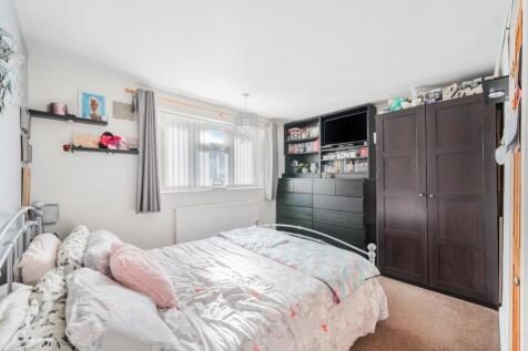 MORDEN CLOSE (14).jpg