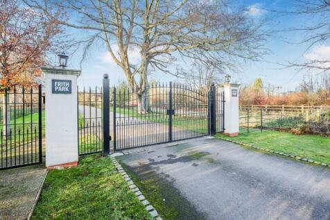 1580295663 - 6 The Walled Garden KT20 - 1.jpg