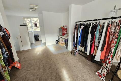 IMG-20241022-WA00...