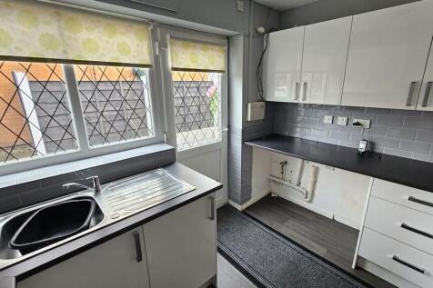 IMG-20251030-WA00...