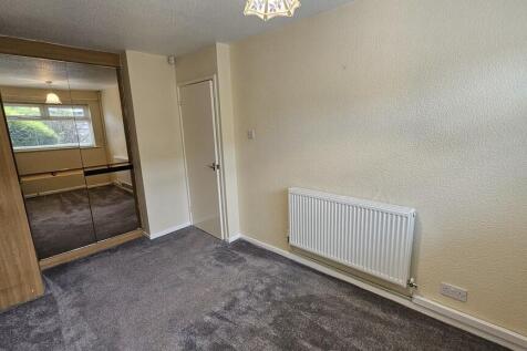 IMG-20251030-WA00...