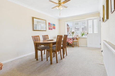 Living / Dining Room