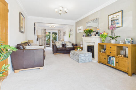 Living Room / Diner