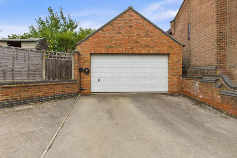 Double Garage