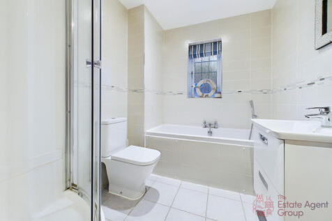 Annexe - Bathroom
