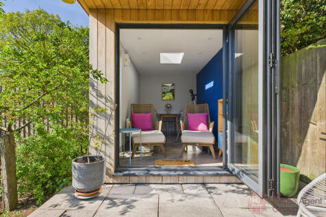 Summer House