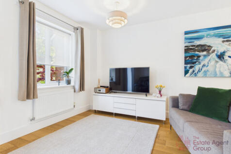 Living Room / Diner