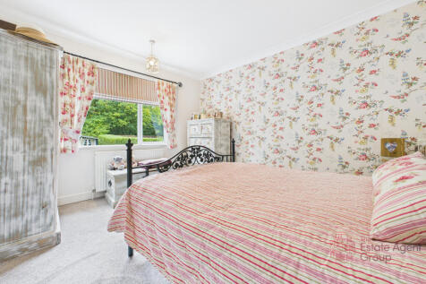 CAM02494G0-PR0054-STILL051