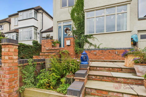 CAM02494G0-PR0054-STILL012