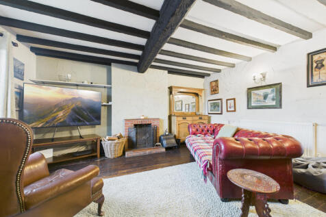 CAM02494G0-PR0066-STILL005