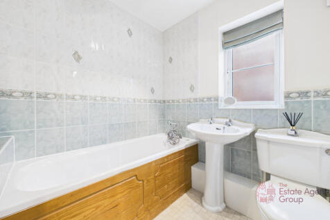 CAM02494G0-PR0062-STILL006 (2)