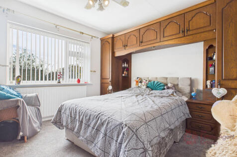 CAM02494G0-PR0073-STILL026 (1)