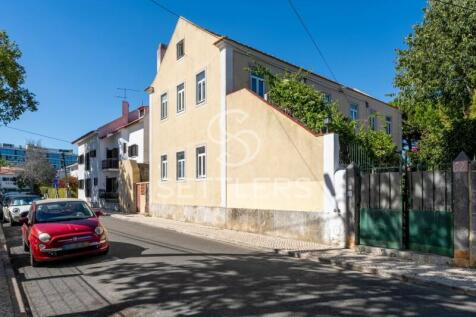 Property Image 6