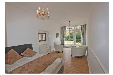 En-suite Room with ALL BILLS INCLUDED