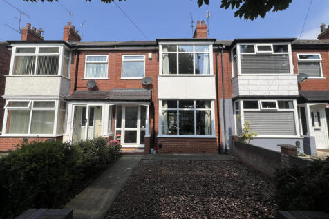 Modern 3 Bedroom Family Home with Loft Space