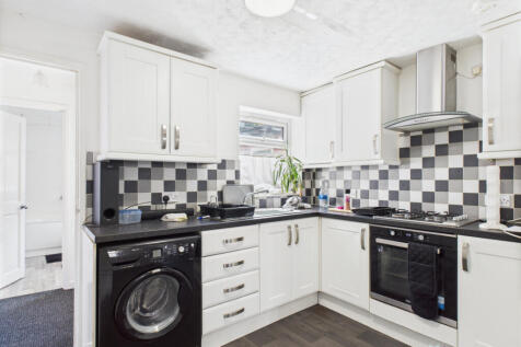 2 Bed House to Rent
