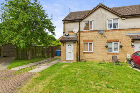 2 Bedroom End-Terrace with Driveway