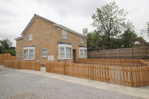 Two Bedroom Furnished Executive Home in Gated Dev