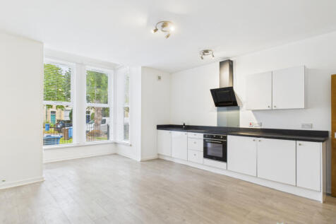 Modern One Bedroom Flat with Parking for Rent