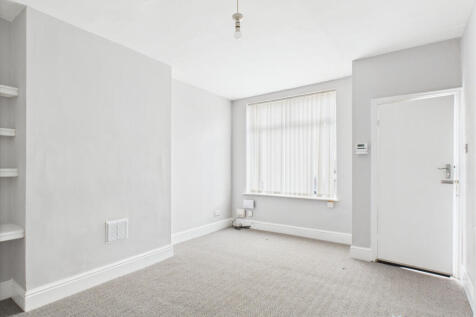2 Bedroom Terraced Home for Rent