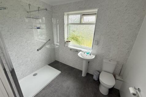 Southdown_crescent_13 cam list (17).jpg