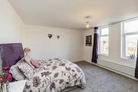bedroom 4.jpeg