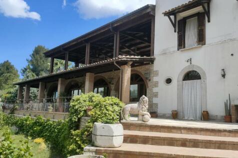 Property Image 13