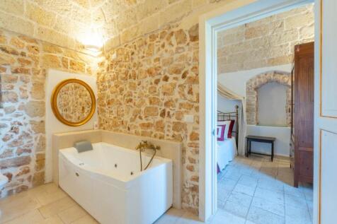 Property Image 61