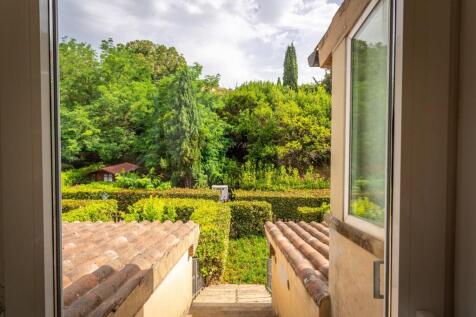 Property Image 25