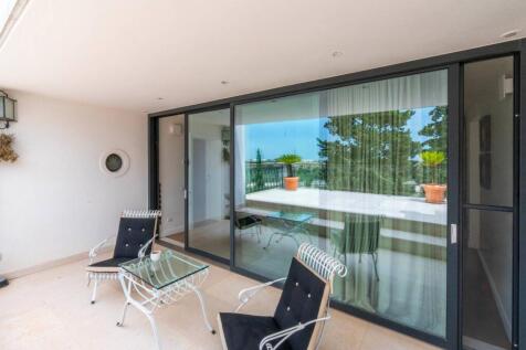 Property Image 32