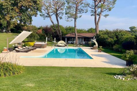 Property Image 38