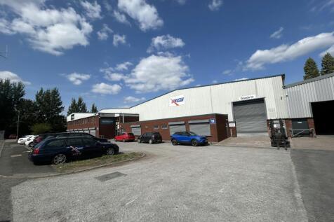 Unit 15 External.JPG