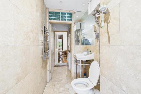 Ground Floor Bathroom