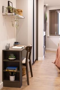 Show Flat 2 Example