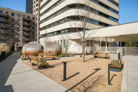 Communal Outdoor