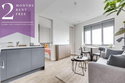 Kitchen / Reception