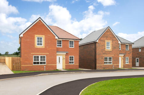 Outside view of 4 bedroom detached Radleigh home
