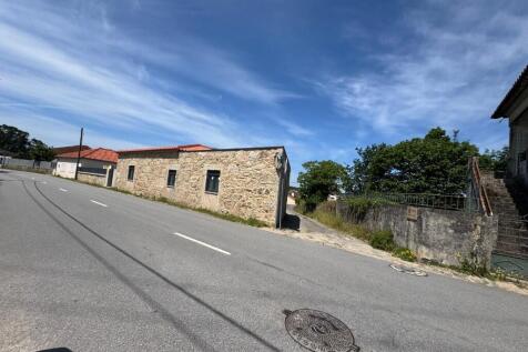  Stone house in Barr