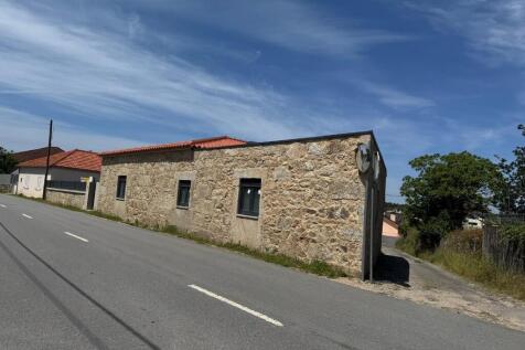  Stone house in Barr