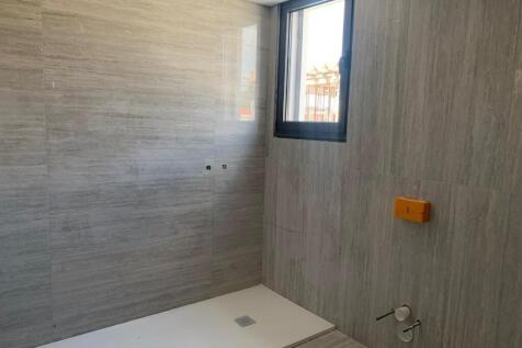  3 bedroom houses Pe