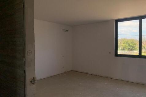  3 bedroom houses Pe