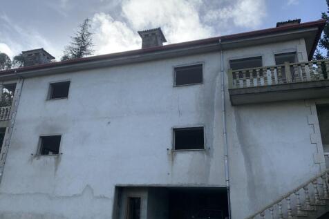  House in Martim rea