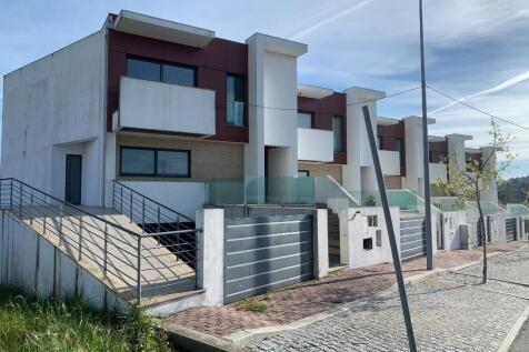  corner house T4 Rea