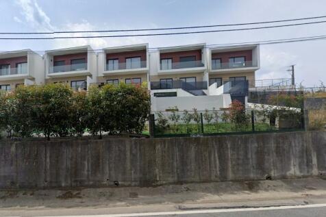  corner house T4 Rea