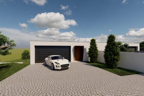 3 bedroom house Real